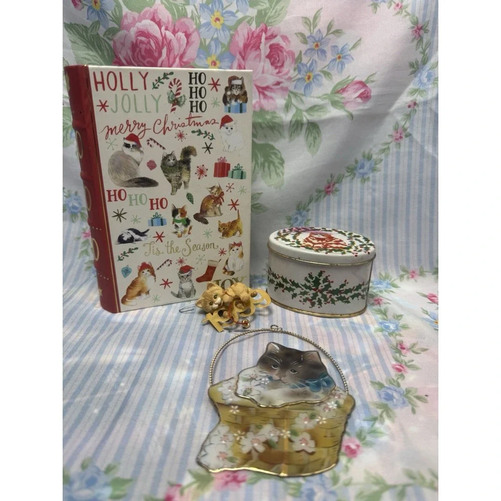 Lot of 4 Christmas Cat Decor Items Punch Studio Book Tin‎ Ornament Figures